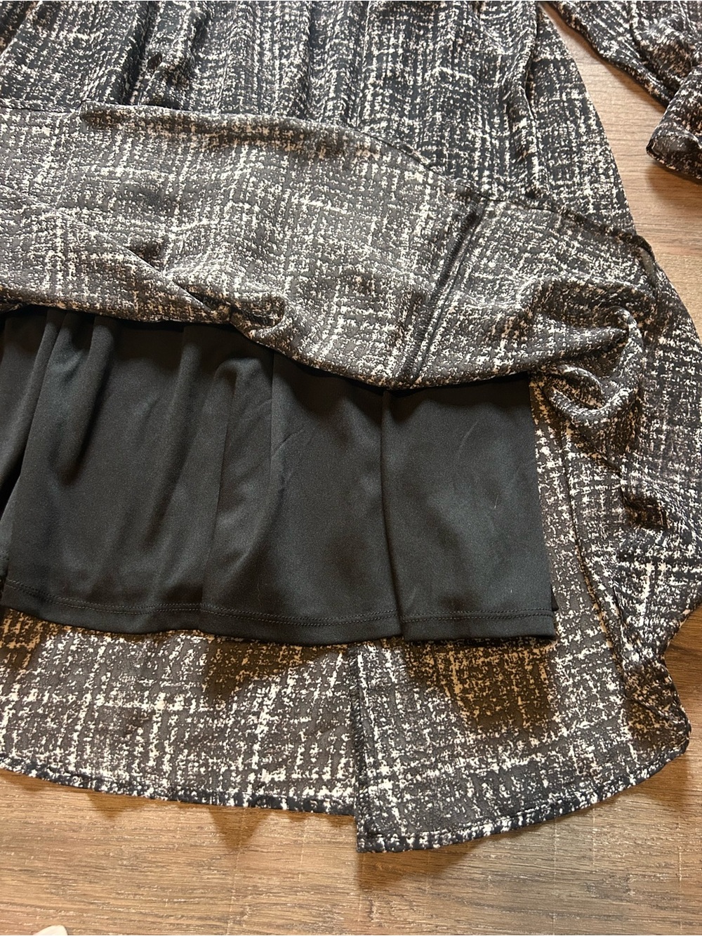 Torrid Dress Womens 00 / M/L Black & White Plaid Mini Mock Neck Ruffle Hem - Picture 4 of 12